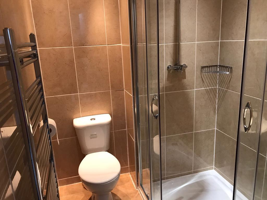 The Waverley Inn Дингуол Екстериор снимка